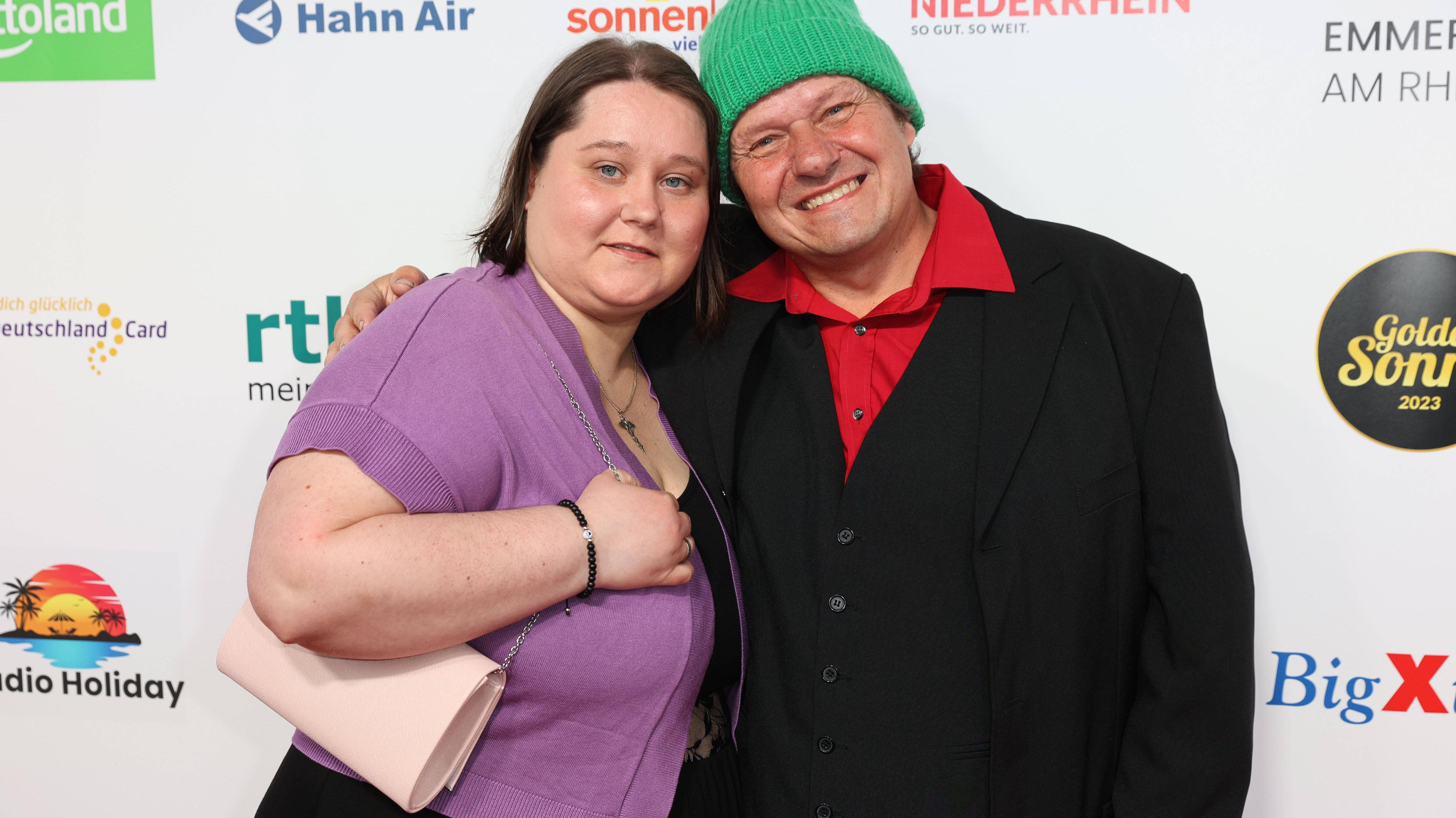 Wie Alt Ist Die Frau Von Manni Ludolf ratgeber.bunte.de