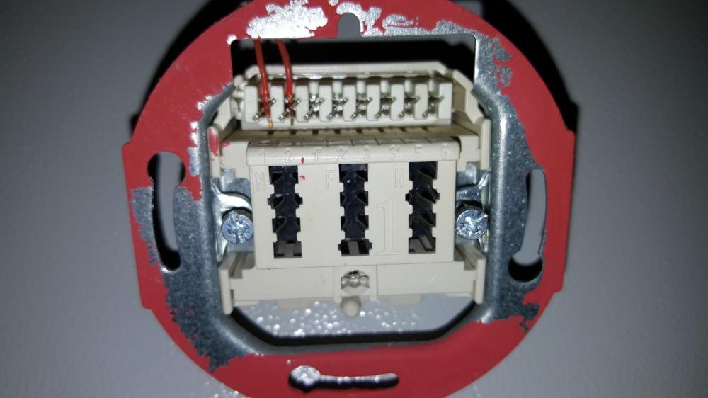 Welches Telefonkabel Vom Hausanschluss Zur Telefondose Telefondose anschließen - das müssen Sie beachten | FOCUS.de